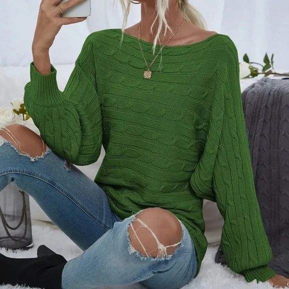 Cozy Cable Knit Oversized Sweater Top - Picture 12 of 13